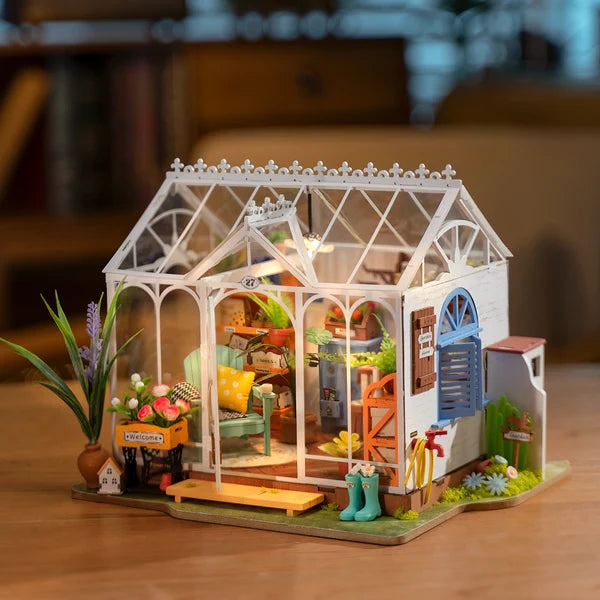 Rolife Dreamy Garden House DIY Miniaturhaus